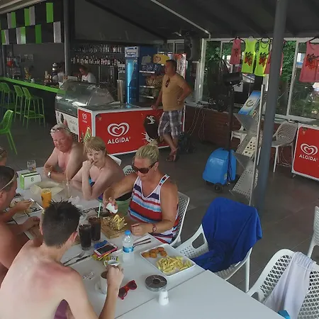 酒店 Exelsior Junior