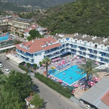 Ξενοδοχείο Exelsior Junior 3*