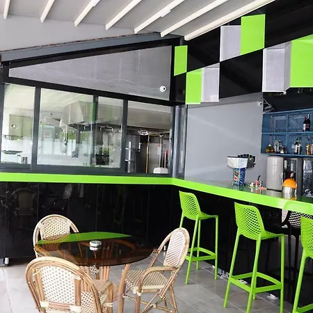 酒店 Exelsior Junior 马尔马里斯